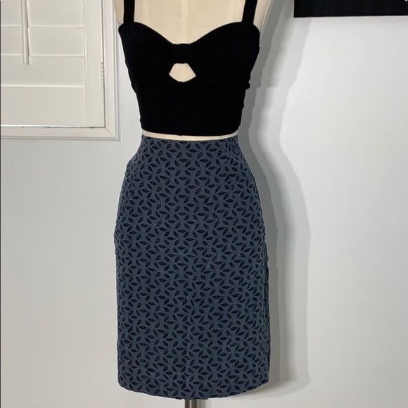 Courtenay Dresses & Skirts - Courtenay Printed Skirt, Size 14